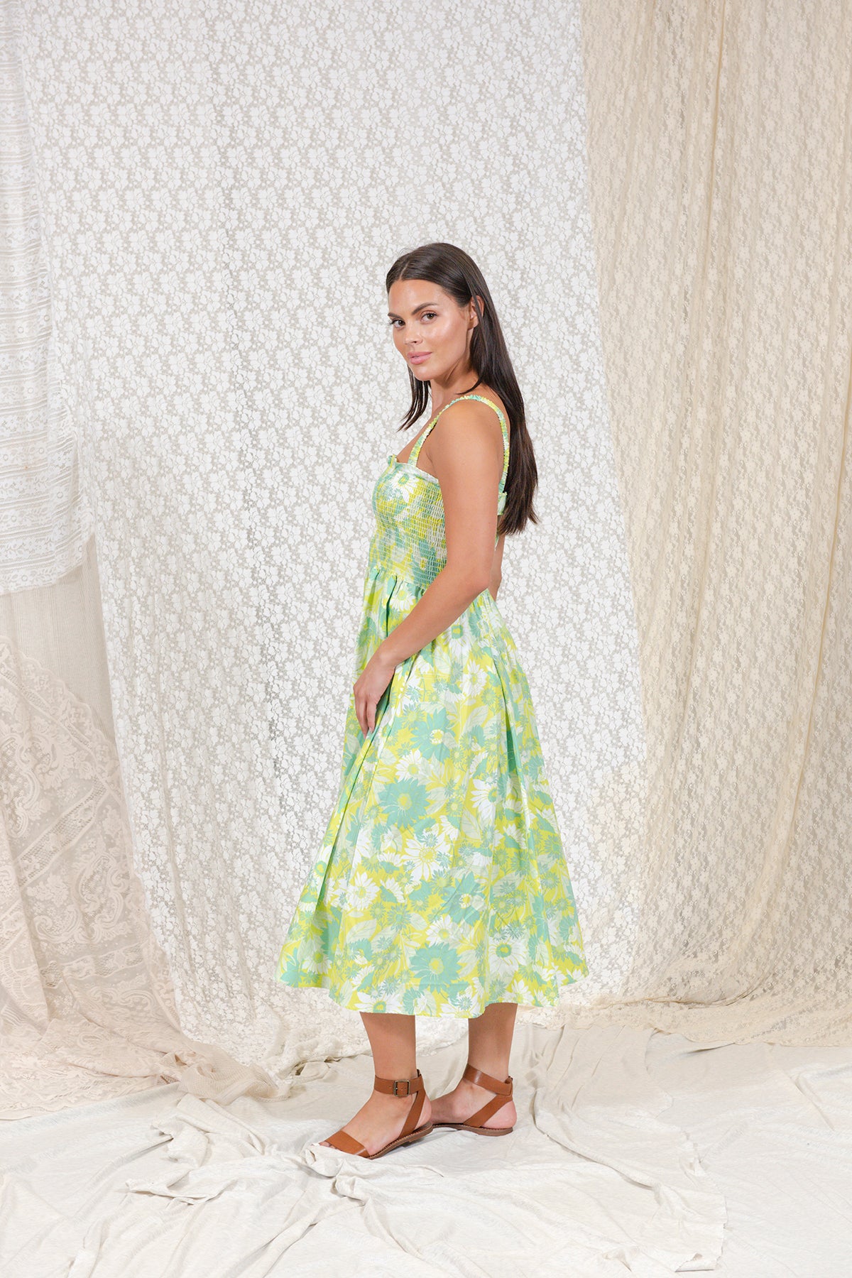 Printed poplin smocked midi dress coco + jaimeson Printed poplin smocked midi dress coco + jaimeson